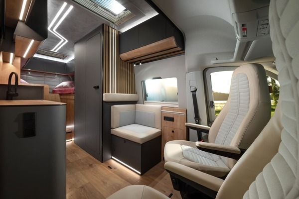 Falcon 2z 3. pilt